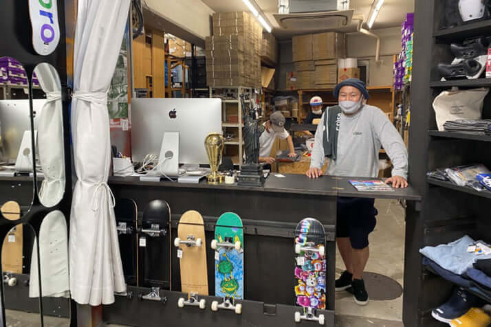 スケートボード専門店「カリフォルニアストリート」