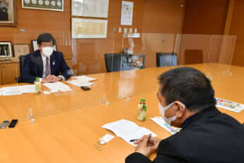 坂田 宏、佐藤優