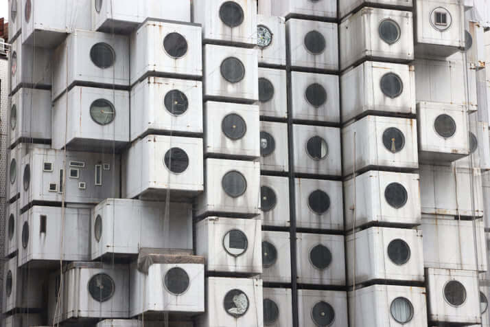 中銀カプセルタワービル3