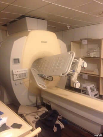MRI