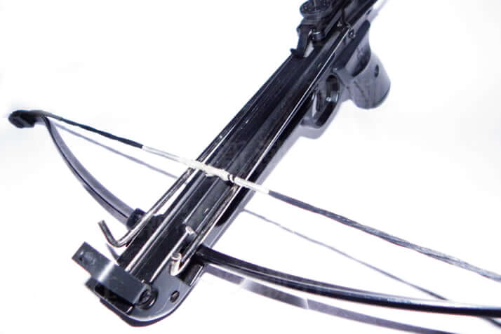 クロスボウ規制強化で950丁を回収 兵庫では所持者の3分の2は回収に応じず デイリー新潮