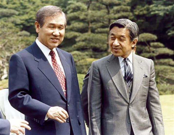 盧泰愚、上皇陛下