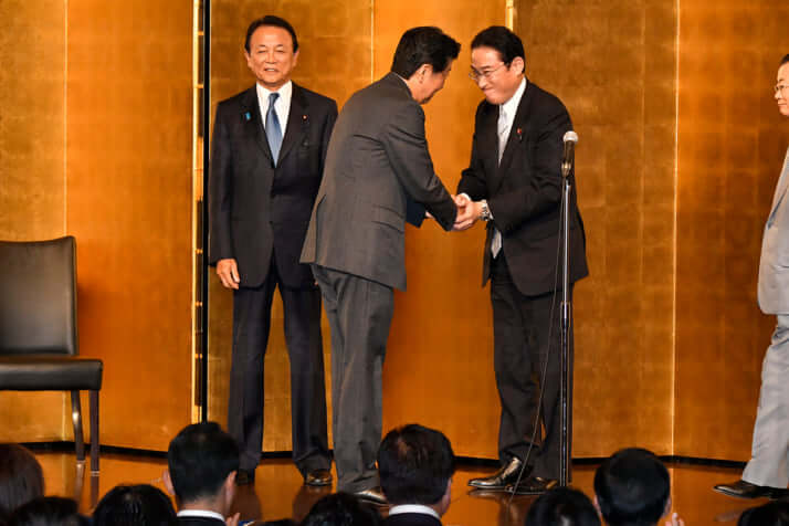 お前はもう死んでいるとばかりに…岸田首相が安倍元首相に