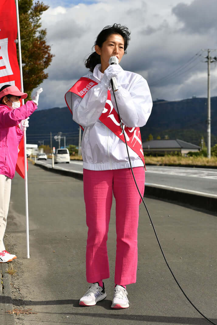 森下千里　衆議院議員　抱き枕　正規品　未使用 m27781878674_1.jpg?1751793085