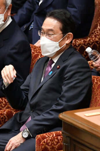 岸田文雄