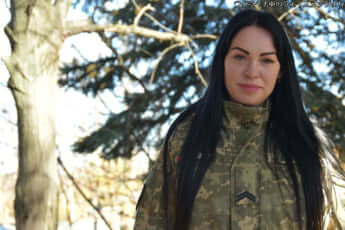 【写真特集】ウクライナ軍の女性兵士2（ウクライナ軍のフェイスブックより
