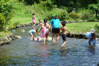 川遊びイメージ