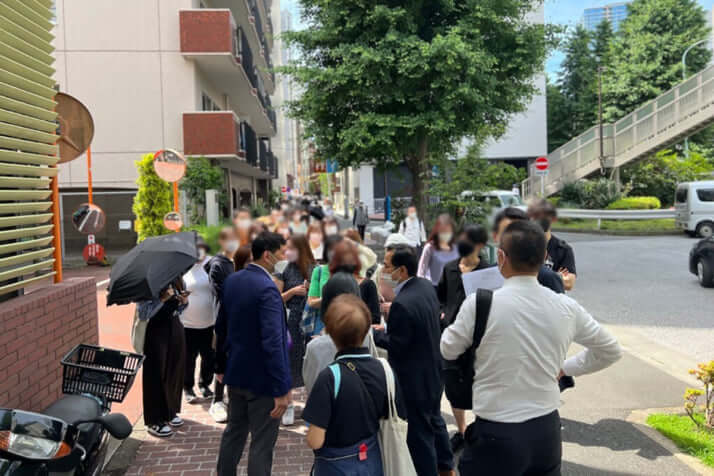 東京・麻布の韓国領事館前