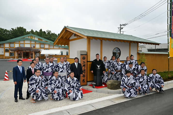 23号グラビア稀勢の里_3