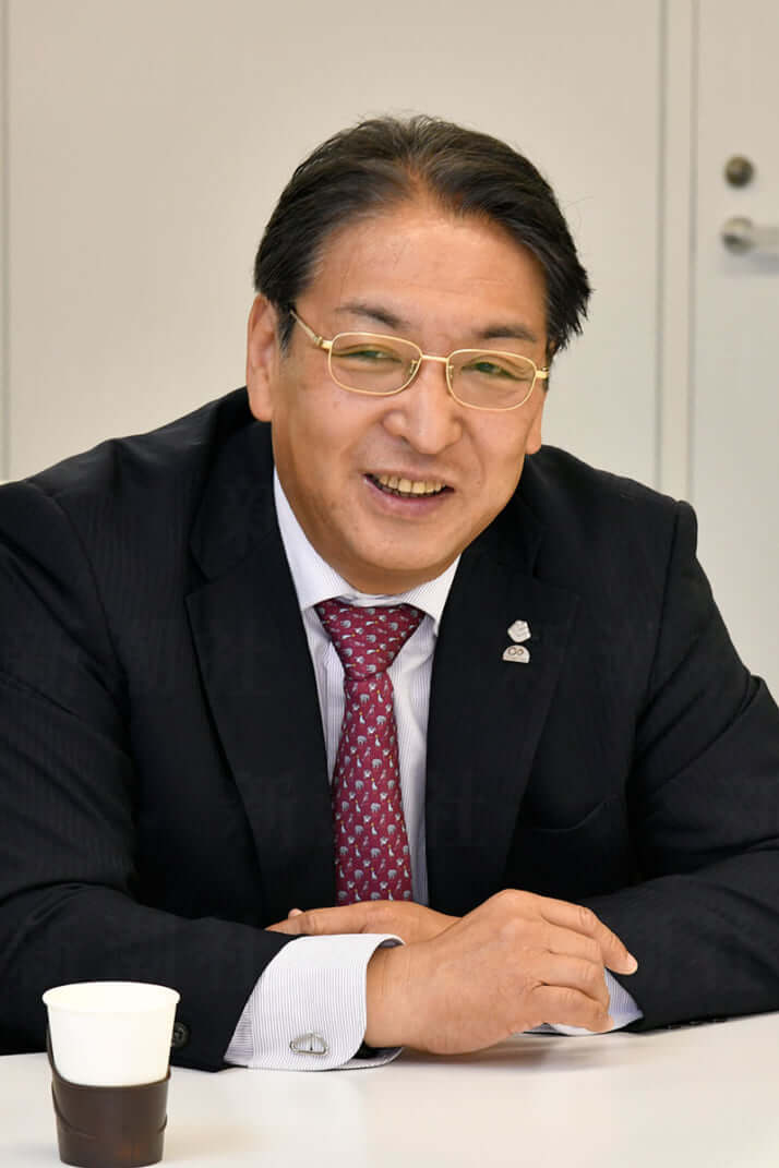 青山智