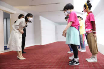 24号グラビア佳子さま_2