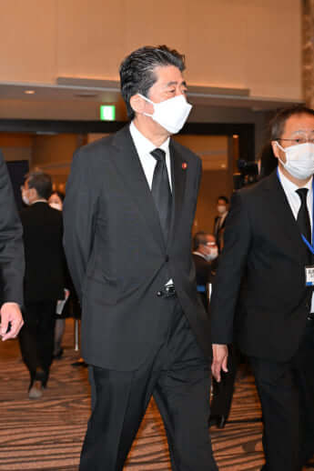 24号グラビア石原慎太郎_11