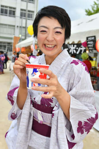河井案里