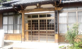 対馬市観音寺外観