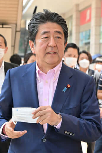 安倍晋三