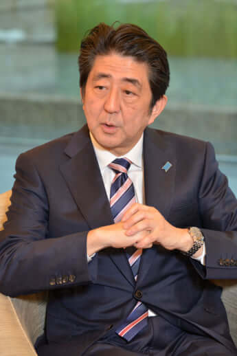 安倍晋三