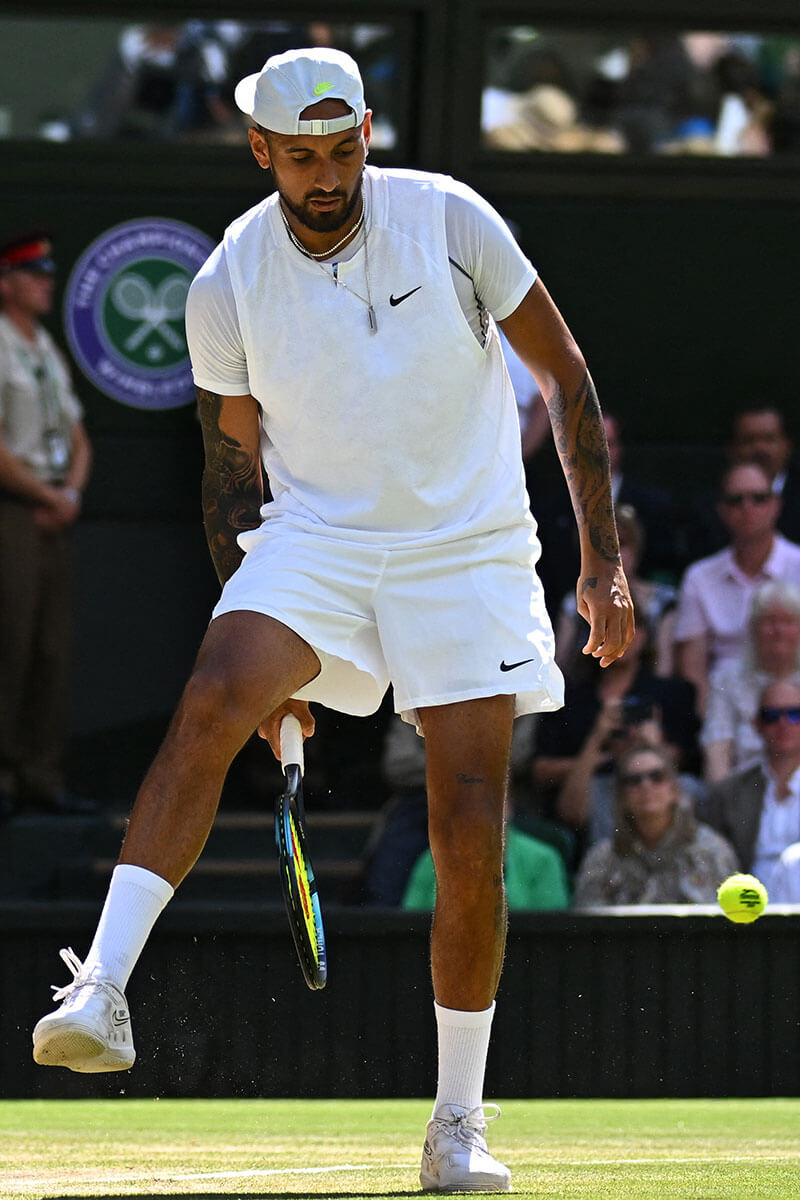 悪童なのに応援したくなるテニスプレーヤー キリオス コート上と正反対な素顔とは 小林信也 デイリー新潮 Goo ニュース