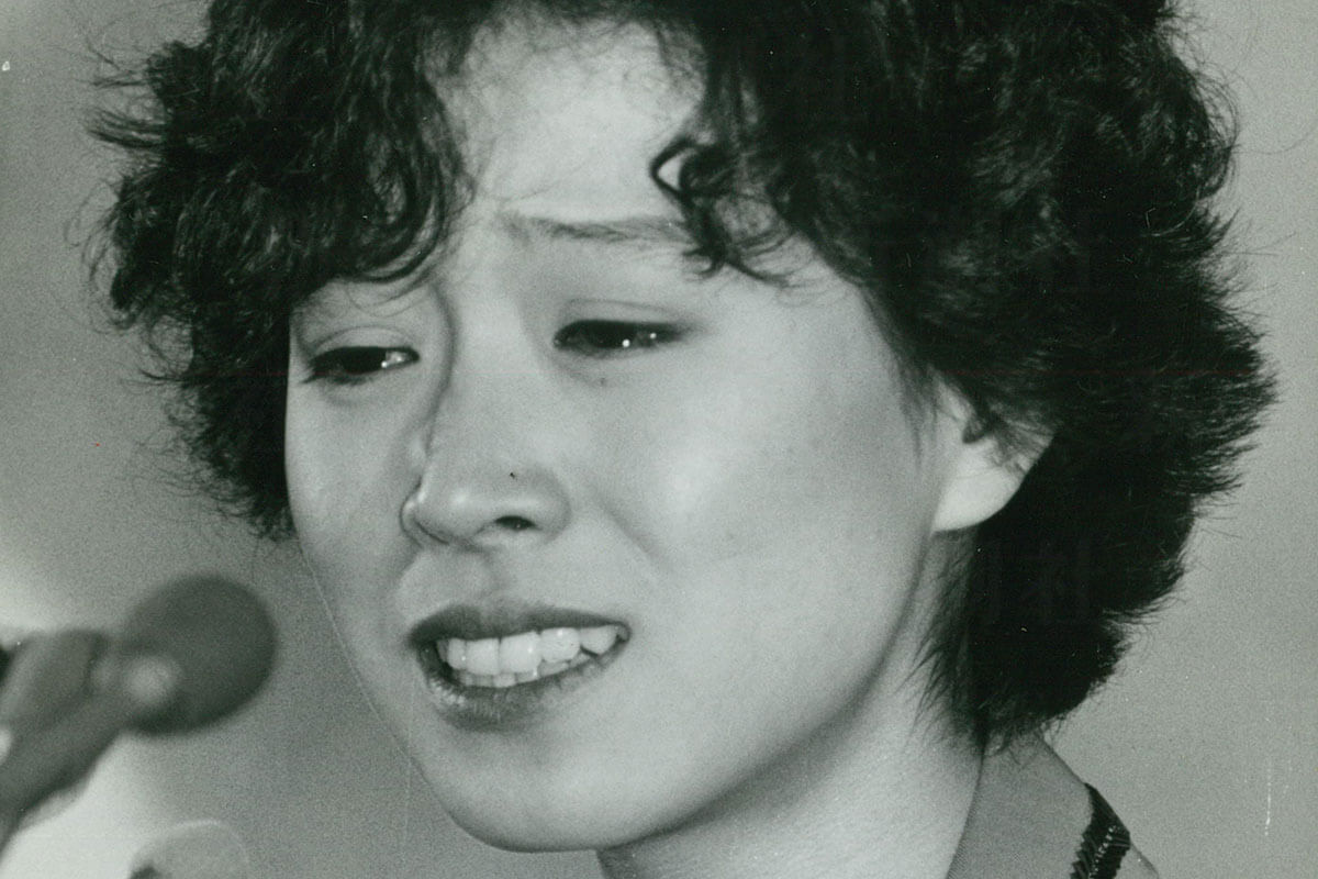 中森明菜」の記事一覧 | デイリー新潮 