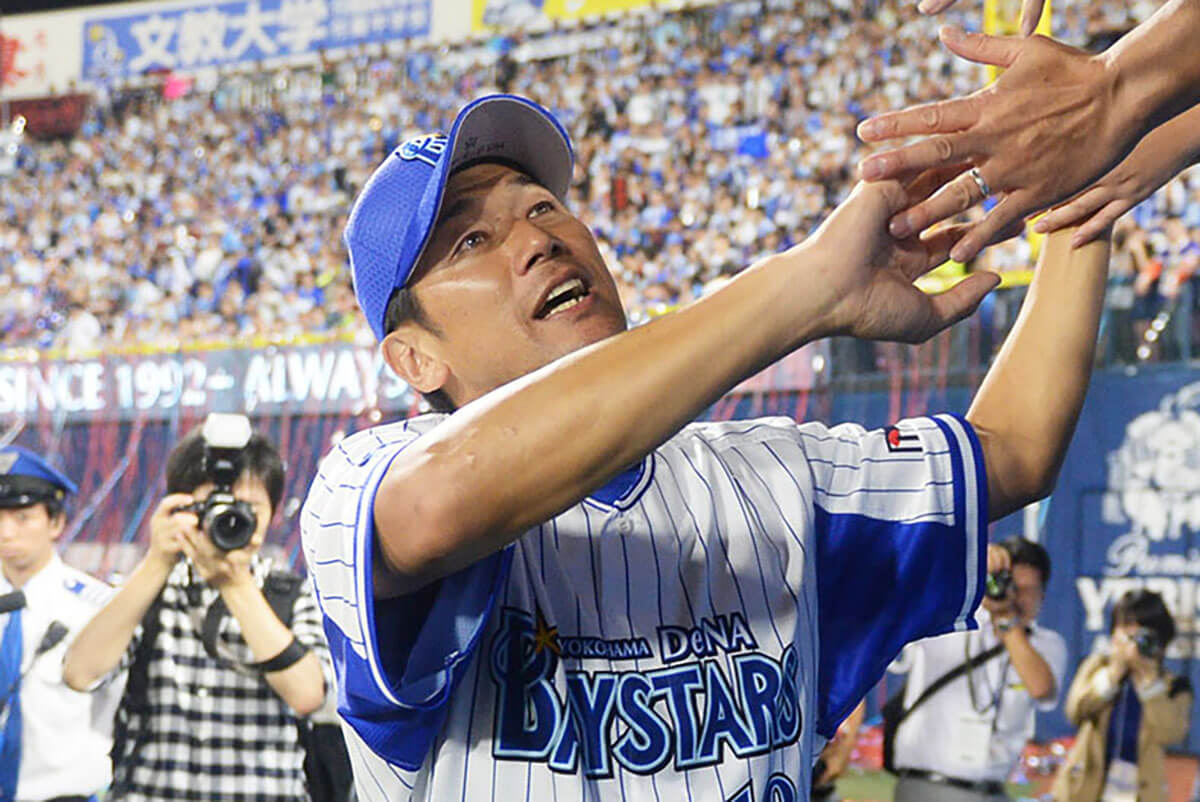 ファンの感動を呼んだ! 引退試合で“最後の最後”に輝いた名選手列伝 | デイリー新潮