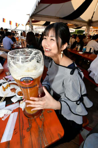 38号グラビア オクトーバーフェスト_4