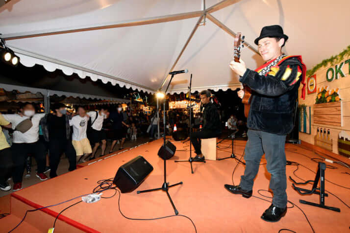 38号グラビア オクトーバーフェスト_6