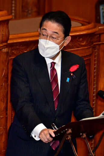 岸田文雄