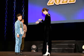 44号グラビア 東宝シンデレラ_8