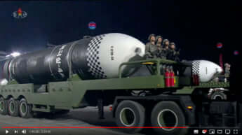 潜水艦発射弾道ミサイル（SLBM）