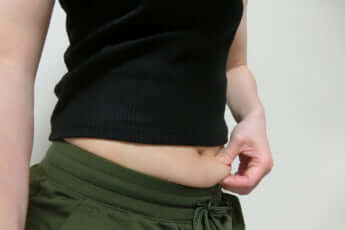 ポッコリお腹1