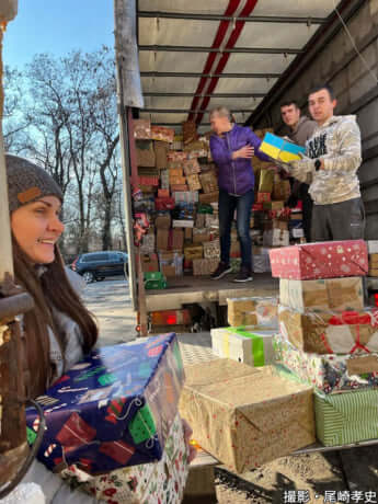 22年50号グラビア ウクライナ_2