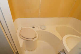 中銀カプセルタワービル14