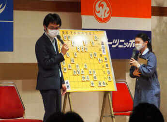 粟野さん王将戦第2局_12