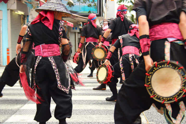 沖縄のエイサー