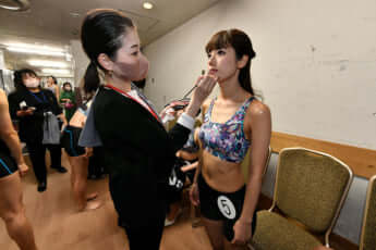 23年4号グラビア ミス日本_3