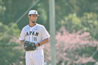 23年8号グラビア  WBC（ダルビッシュ有）_4