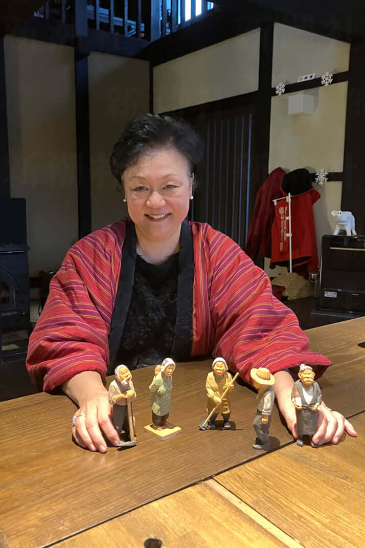 野崎由紀子