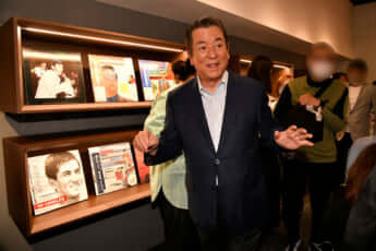 23年16号グラビア 加山雄三_2