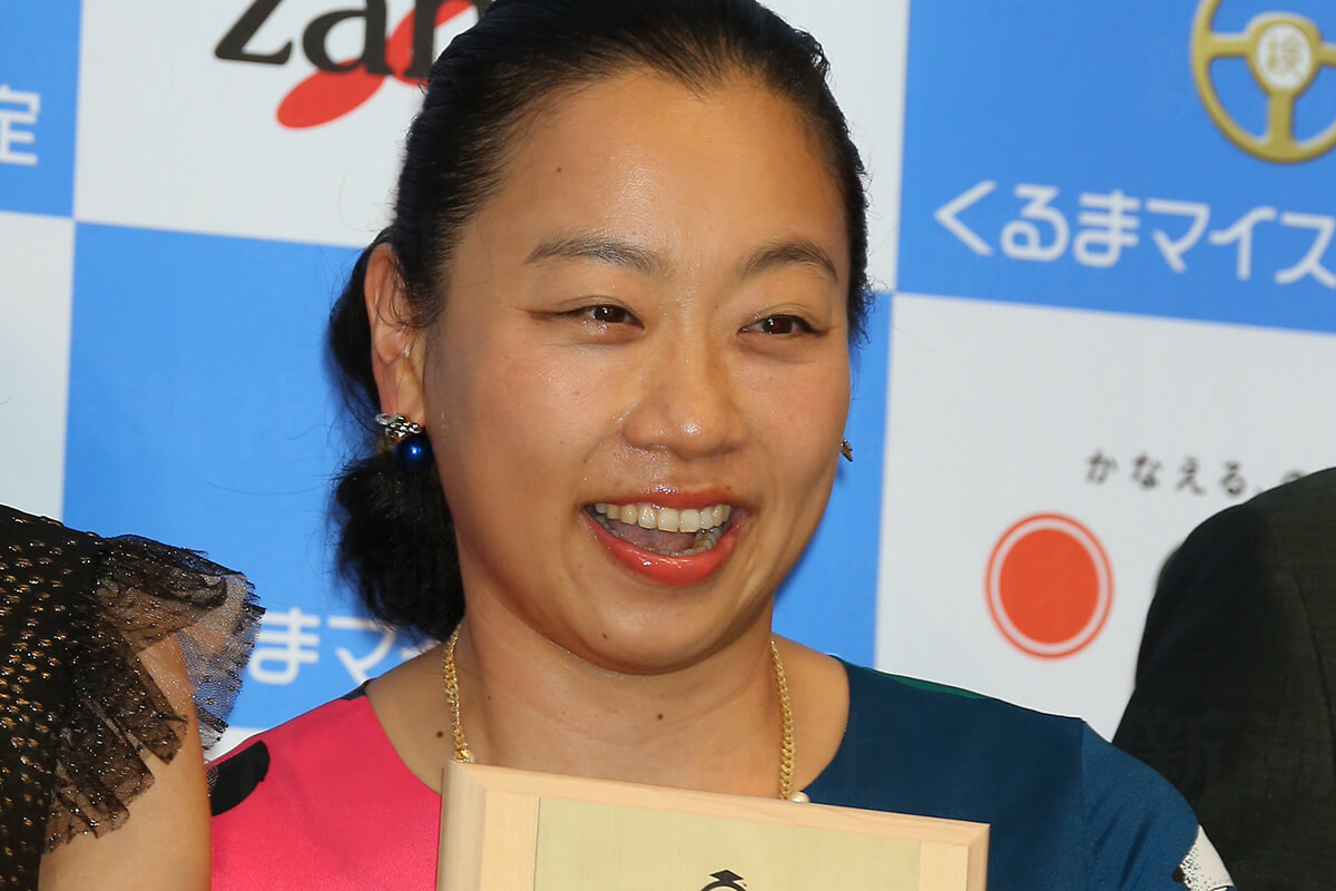 いとうあさこに芸人特有の臭いがしないのはなぜか(写真1) デイリー新潮