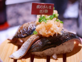 サンマのお寿司