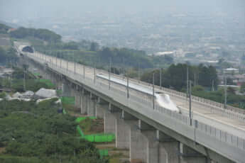 リニアモーターカー