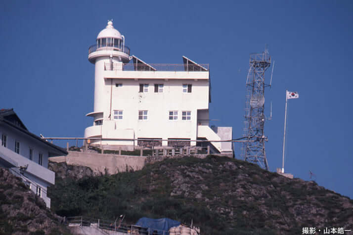 23年25号グラビア 竹島_2