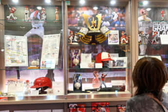 23年25号グラビア 大谷翔平博物館_2