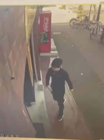 ヒットマンとおぼしき男