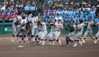 高校野球決勝・仙台育英－慶応