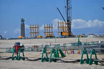 23年35号グラビア 大阪万博_2