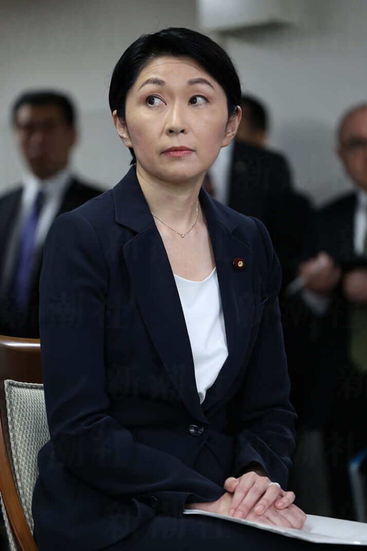 小渕優子