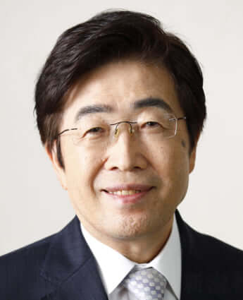 前田眞治