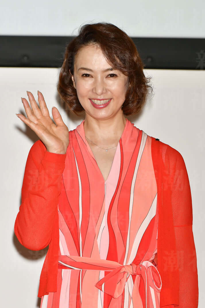 河野景子