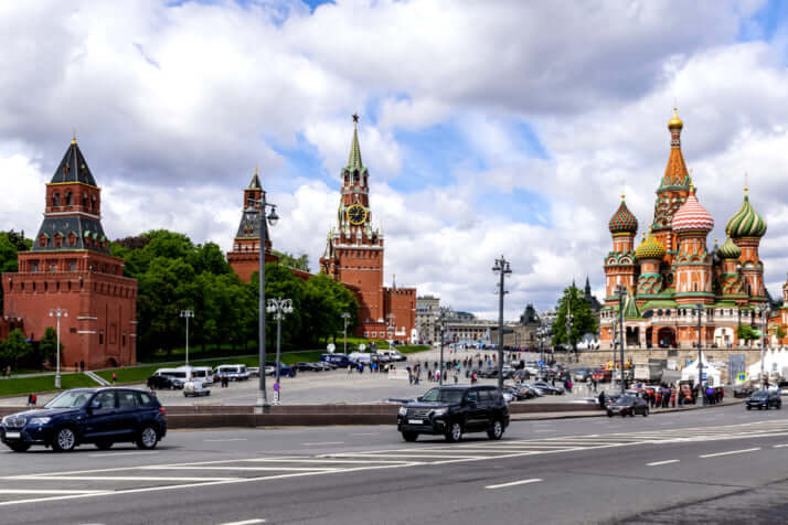 首都モスクワの道路