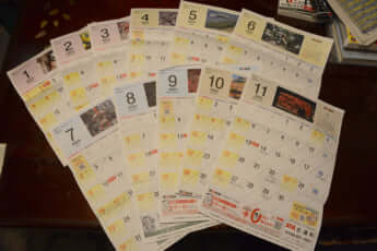 斜線が引かれたカレンダー